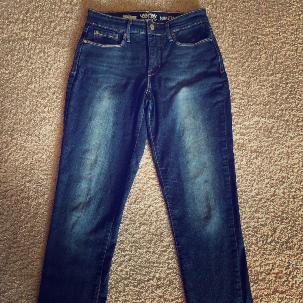 Levi Strauss Totally Shaping Size 6 Jeans